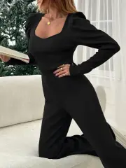 Kadın Uzun Kollu Balon Omuz Ve Kare Yaka Detay Bluz Ve Bol Baça Pantolon Ikili Takım(Kopya)